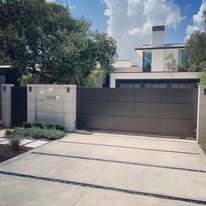 Aluminum solid panel privacy slide gate